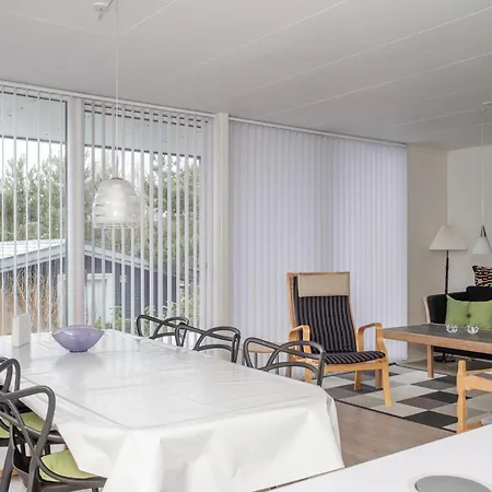 Amazing In Knebel With 4 Bedrooms, Sauna And Internet Holiday home *